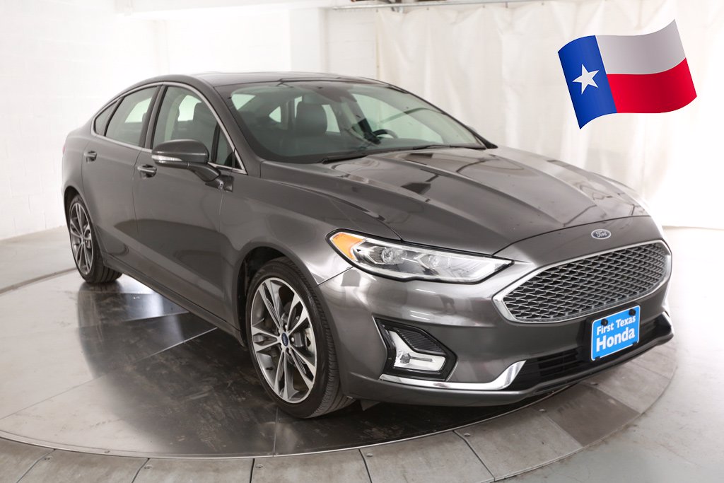 Ford fusion titanium 2019