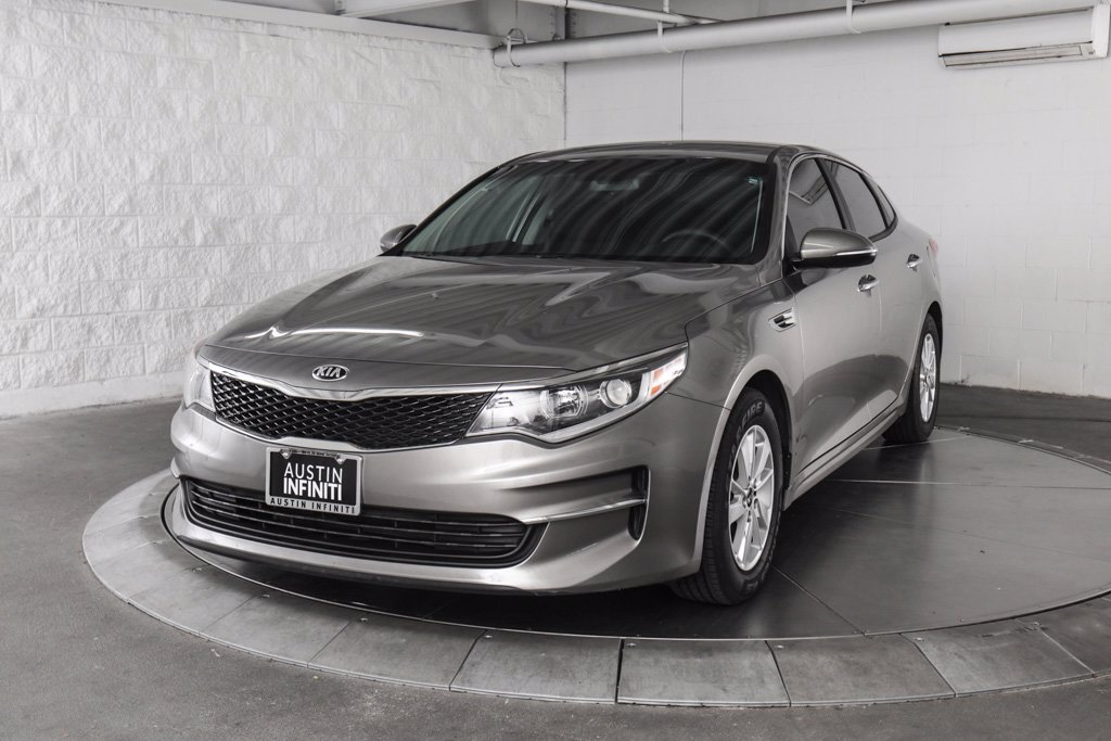 Pre-Owned 2018 Kia Optima LX 4D Sedan in #IP1811B | Continental ...