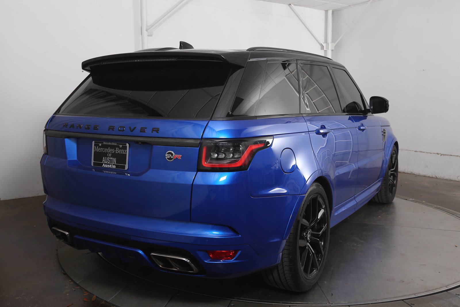 Pre Owned 2018 Land Rover Range Rover Sport Svr 4d Sport Utility In Mu24719a Continental Automotive Group